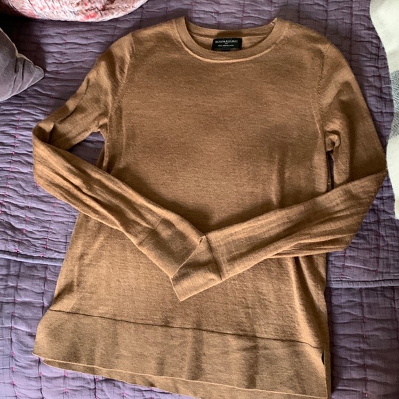 Banana Republic Sweaters - BANANA REPUBLIC Merino Wool Sweater